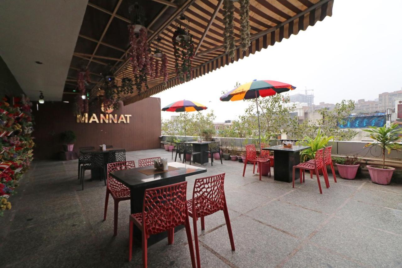 Hotel Mannat International By Mannat New Delhi Eksteriør billede