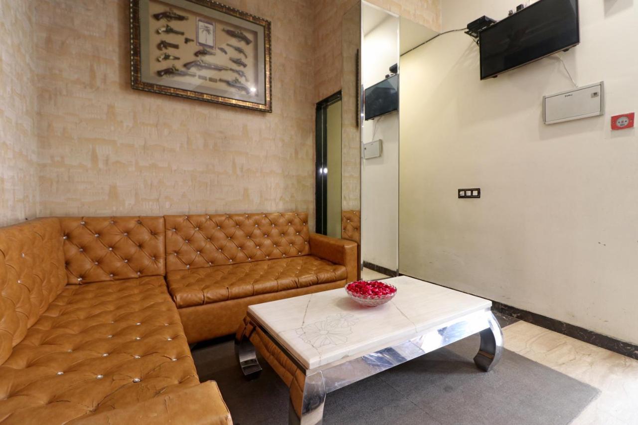 Hotel Mannat International By Mannat New Delhi Eksteriør billede